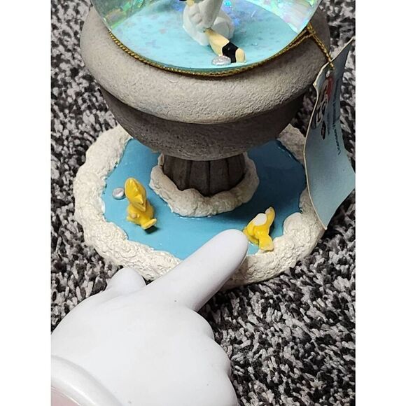 Peanuts Snoopy Water Snow Globe Figure WESTLAND Ice hockey - Picture 5 of 7